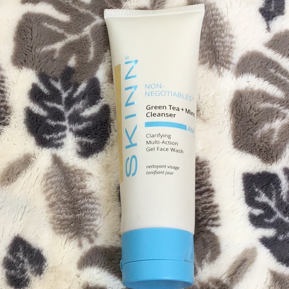 🌿 Skinn® Cosmetics Non-Negotiables GREEN TEA + MINT CLEANSER, 4oz